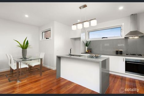 Property photo of 2/24 Greendale Road Doncaster East VIC 3109