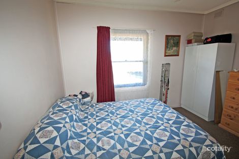 Property photo of 12 Twentieth Street Renmark SA 5341