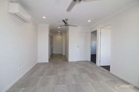 7 Therese Cct, Augustine Heights, QLD 4300