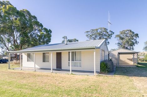 12 Belmore St, Woodstock, NSW 2793