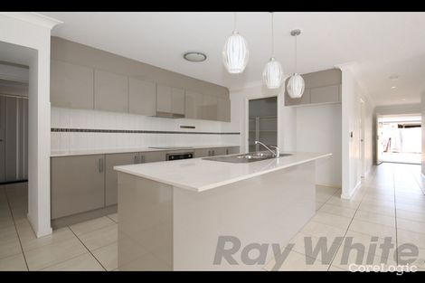 Property photo of 20 Johnstone Place Riverview QLD 4303