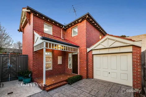 Property photo of 2/32 Burke Road Malvern East VIC 3145