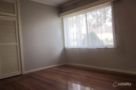 Property photo of 56 Kinnoull Grove Glen Waverley VIC 3150