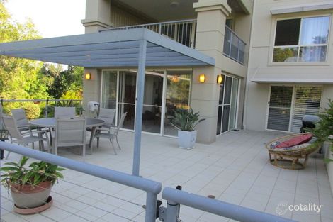 8425 Magnolia Dr E, Hope Island, QLD 4212