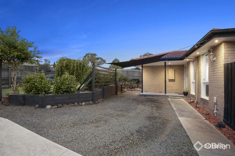 Property photo of 14 Castlecrag Close Endeavour Hills VIC 3802