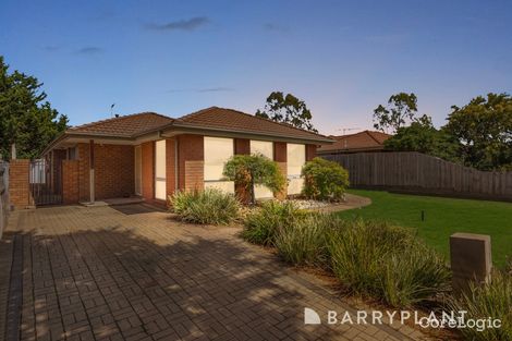 Property photo of 71 Mowbray Crescent Kurunjang VIC 3337