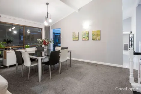 Property photo of 8 Colo Court Helensvale QLD 4212