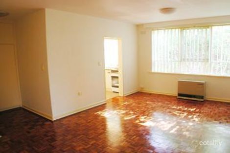 Property photo of 4/5 Westbury Grove St Kilda East VIC 3183