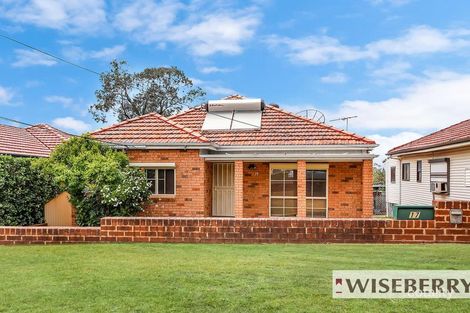17 Sutherland St, Yagoona, NSW 2199