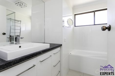 Property photo of 71 Pine Drive Aberfoyle Park SA 5159