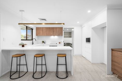 Property photo of 30 Rickard Road Bossley Park NSW 2176