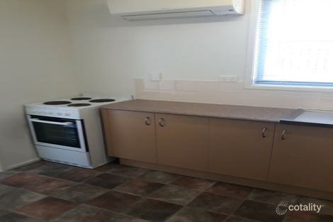 Property photo of 17 Malpas Street Boyne Island QLD 4680