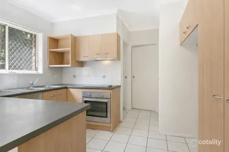 Property photo of 2/47 Wallace Street Chermside QLD 4032