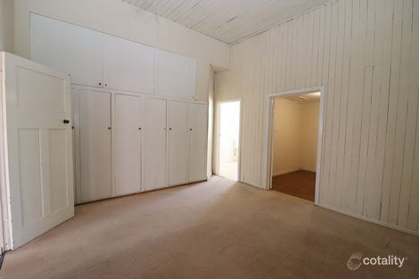 25 Scott St, St George, QLD 4487