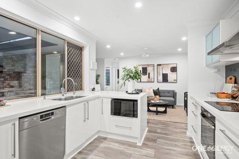 Property photo of 11 Hervey Close Forest Lake QLD 4078