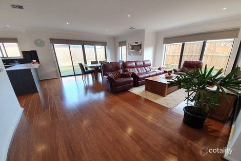 Property photo of 29 Oakman Way Hampton Park VIC 3976