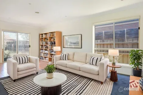 Property photo of 21 Ruby Place Werribee VIC 3030