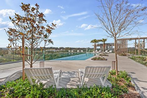 Property photo of 410/11-13 Spurway Drive Norwest NSW 2153