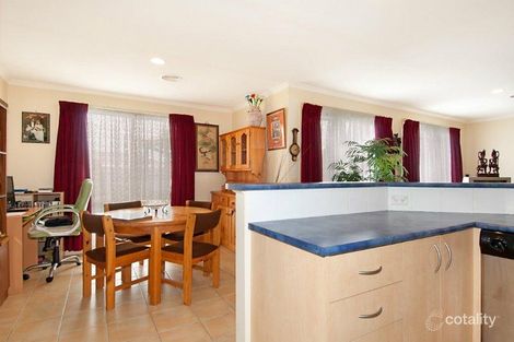 Property photo of 32 Caversham Drive Mornington VIC 3931