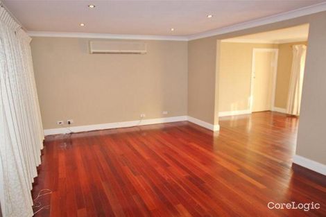 Property photo of 13 Larnach Place Elderslie NSW 2570