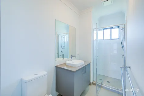 Property photo of 1 Haystack Close Park Ridge QLD 4125