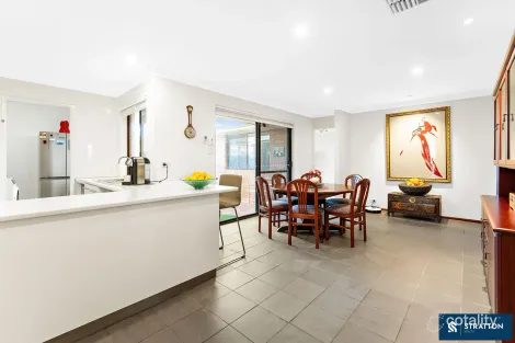 Property photo of 4/150 Armadale Road Rivervale WA 6103