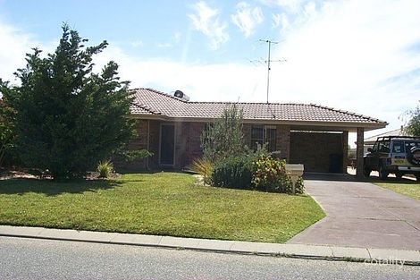 17 Hamilton Way, Silver Sands, WA 6210