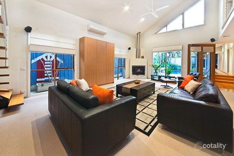 Property photo of 13 James Lane Mordialloc VIC 3195