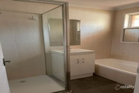 Property photo of 75 Hassan Street Lake Heights NSW 2502