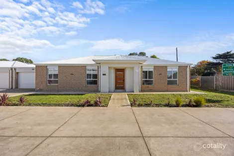 1/445 Old Melbourne Rd, Ballan, VIC 3342