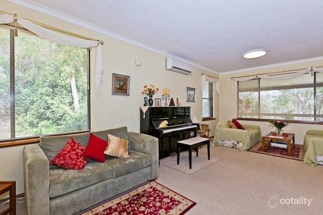 Property photo of 18 Michael Crescent Boya WA 6056