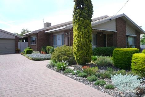 15-17 Warunda Ave, Warracknabeal, VIC 3393