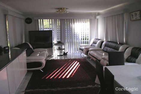 Property photo of 9 Milburn Court Endeavour Hills VIC 3802