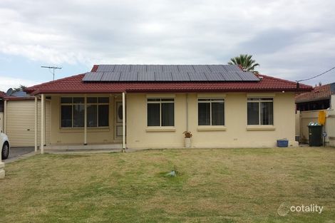 Property photo of 30 Kwinana Crescent Port Noarlunga South SA 5167