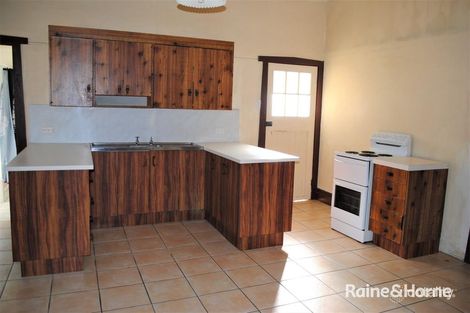 Property photo of 2/5 Coolibah Street Silkstone QLD 4304