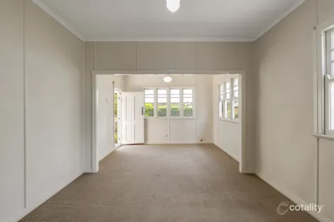 Property photo of 28 Warwick Street Harristown QLD 4350