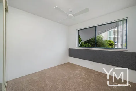 Property photo of 4/16 Leeding Terrace Caloundra QLD 4551