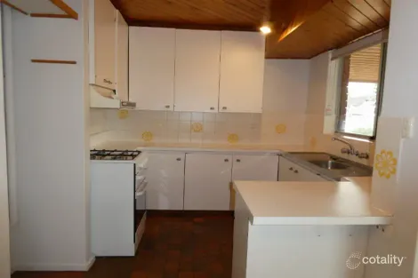 2/33 Leach Hwy, Wilson, WA 6107