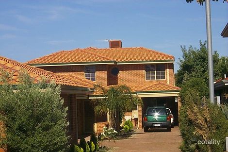 Property photo of 2/5 Lena Street Tuart Hill WA 6060