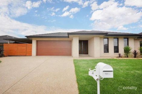 Property photo of 4 Protea Place Forest Hill NSW 2651