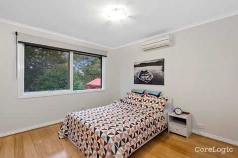 Property photo of 5 Portland Place Endeavour Hills VIC 3802