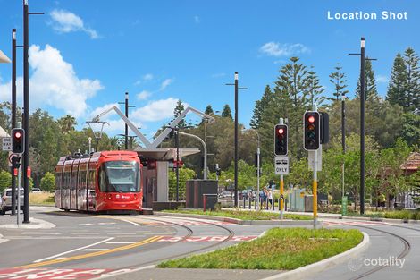 Property photo of 305/10 Worth Place Newcastle NSW 2300