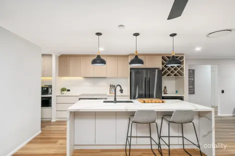 Property photo of 6 Tottenham Court Murrumba Downs QLD 4503