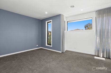 Property photo of 49 Lionsgate Crescent Tarneit VIC 3029