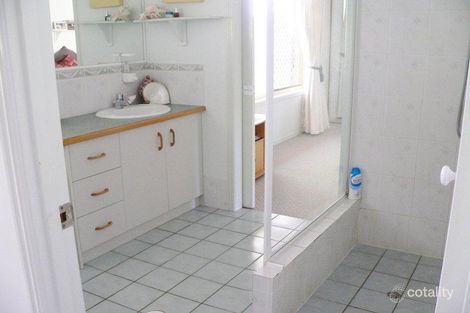 Property photo of 18 Andersen Avenue Urraween QLD 4655