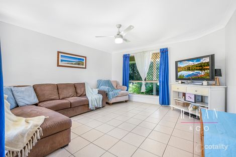Property photo of 12 Lightwood Place Narangba QLD 4504
