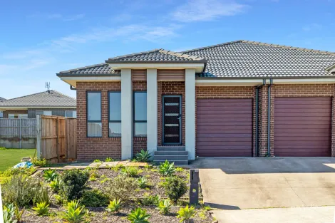 18a Kumba St, Fletcher, NSW 2287