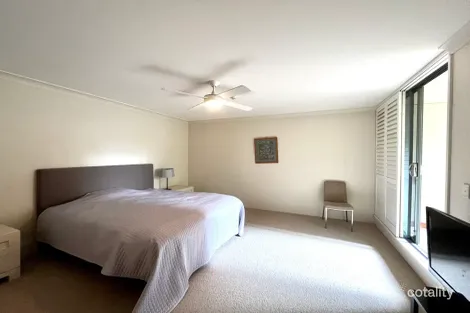 Property photo of 201/39 McLaren Street North Sydney NSW 2060