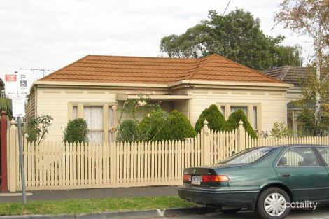 10 Churchill Gr, Hawthorn, VIC 3122