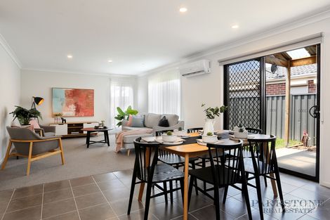 Property photo of 3 Lysterfield Walk Manor Lakes VIC 3024